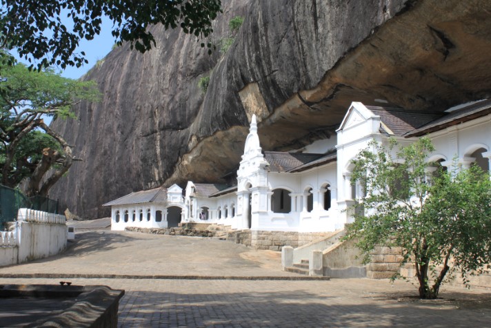 Dambulla - Buddha caves